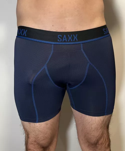 Really wants to come out doesn’t it… by drdaylight1