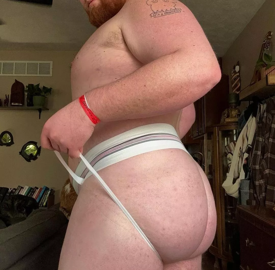 Slut me out daddy  posted by Far-Friendship6239