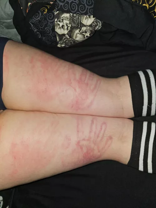 Someone got in trouble... 😈😈😈 by psychonaut_kiddo