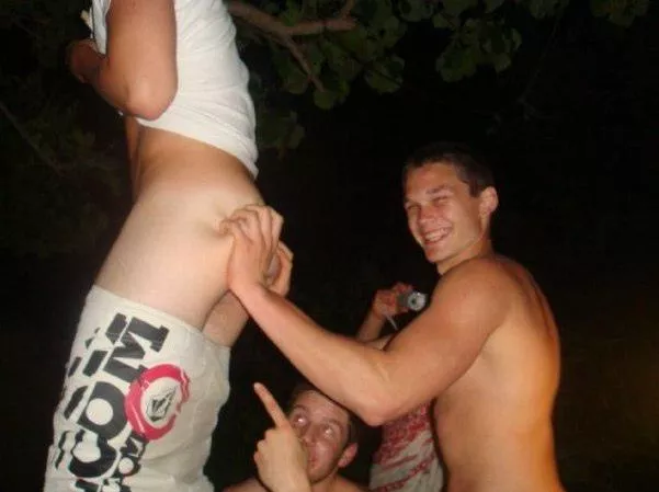 Squeeze posted by Primal_Mantis