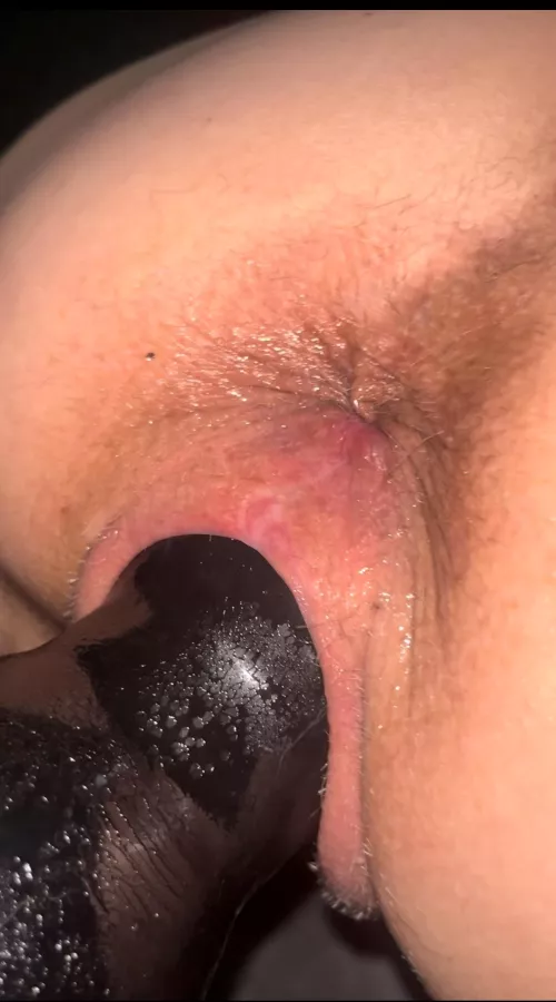 Stretching her amazing pussy by Low-King2679