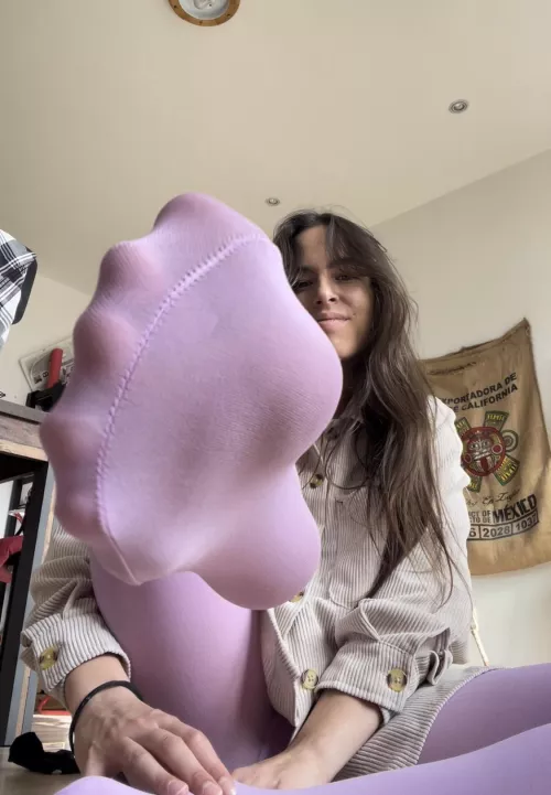 taking over in here🧚🏽‍♂️ by IndigoJana