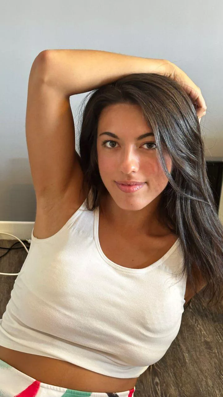 ur dark desire, this white shirt, hands on me F19 posted by Spekopl