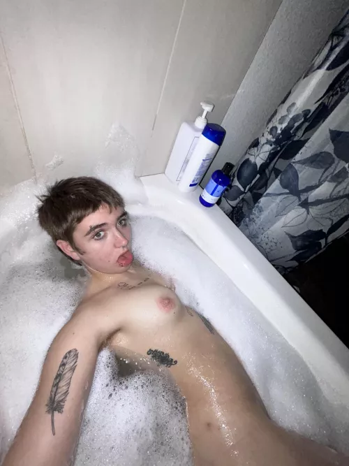 wetttttttttttt   by bambirose333