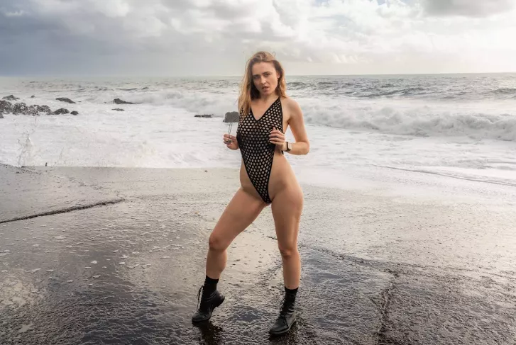 What you think when so this selfie?💛💙 posted by lady_the_falcon