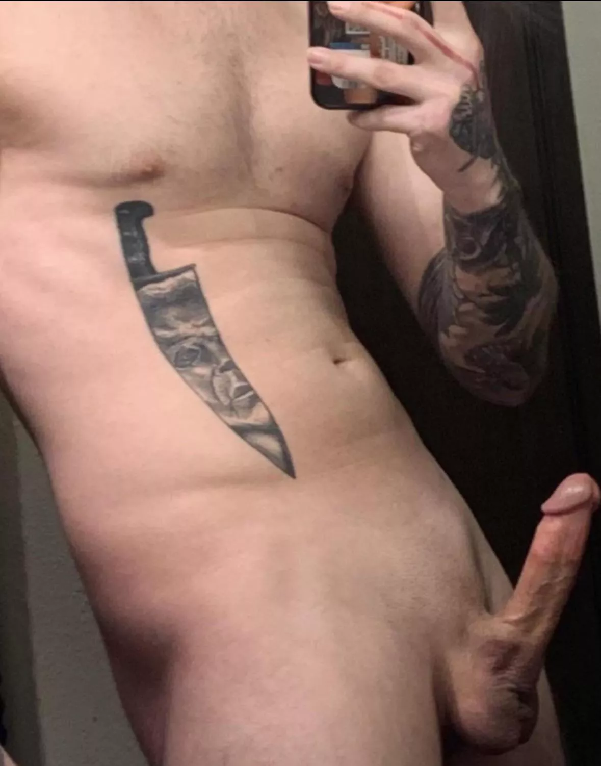 Would you let me fill you up?  posted by TattooedKing02