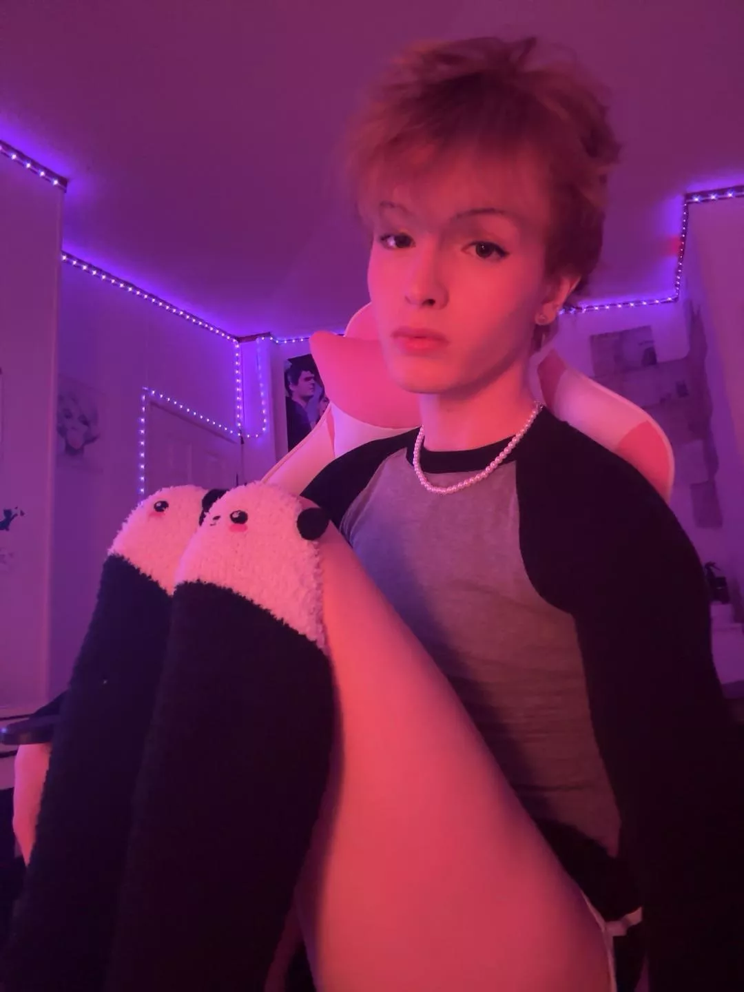 [18] hiii everyone😸🙈💕 posted by AveryVegax