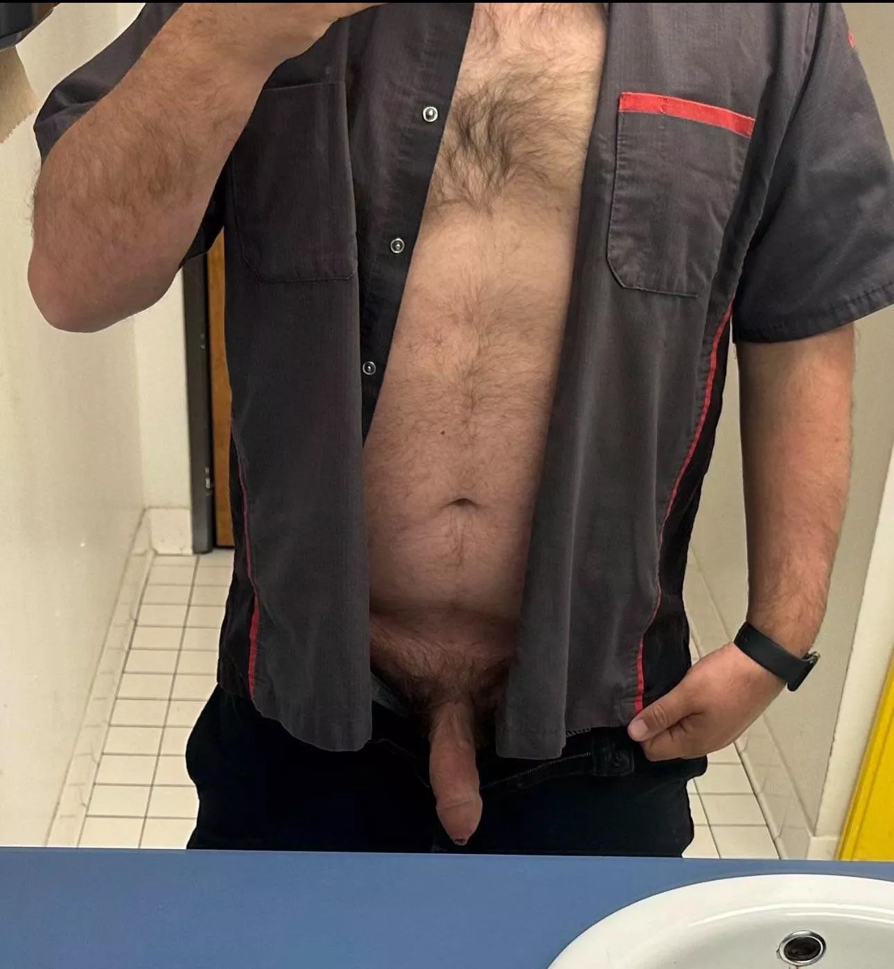 [38] married dl mechanic at work horny af looking to chat with other masculine married men that want to secretly wear their wife’s thong. You’re tired of being in control and ready to be a secret little bitch for a big cock. Be over 30 married mascul posted by 34ericp