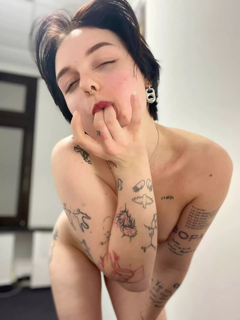 Am i your fucktype? posted by Lapasusi