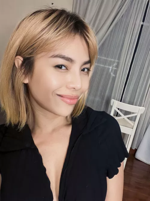 Are you more attracted to my Asian face? by essanirvana