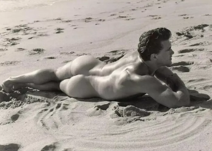 Beach butt by PeteGuy23