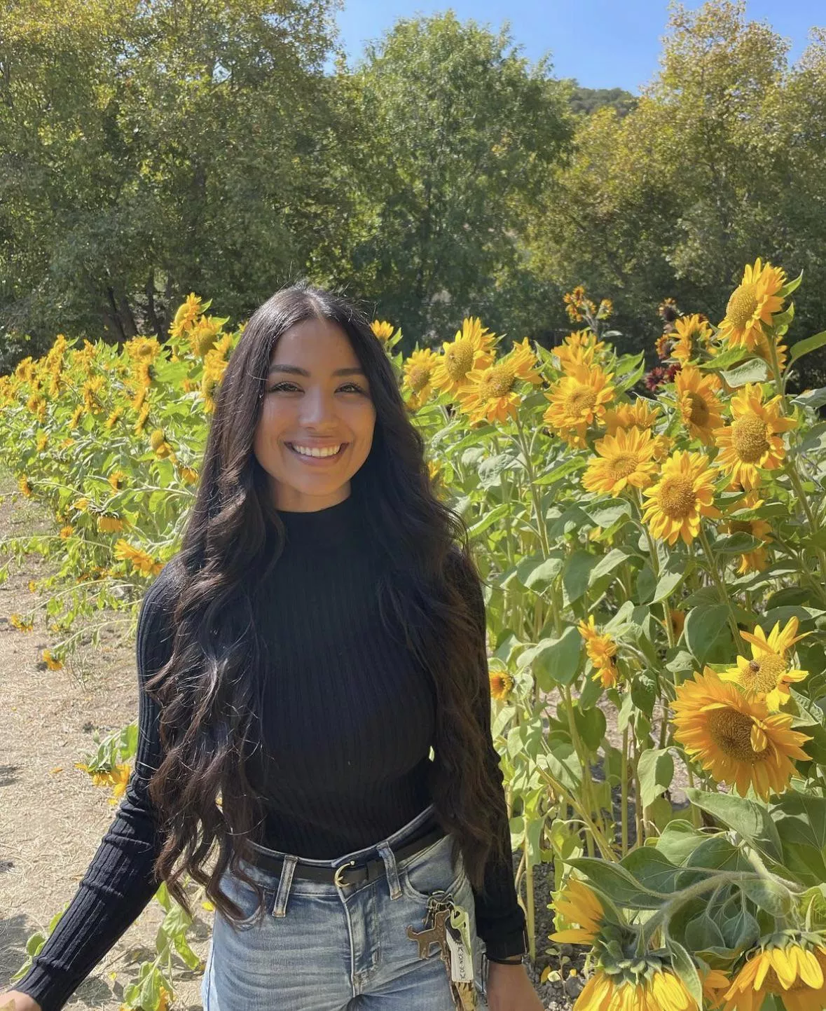 Busty in black  posted by anonymous123456_