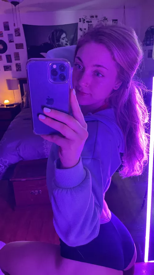 do you agree that i am sexy by Eloise_ML