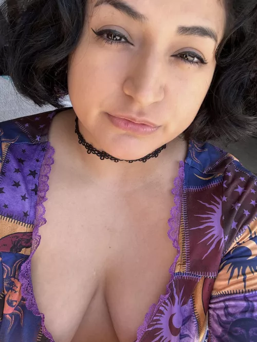 Eyes up here  by larissarosee