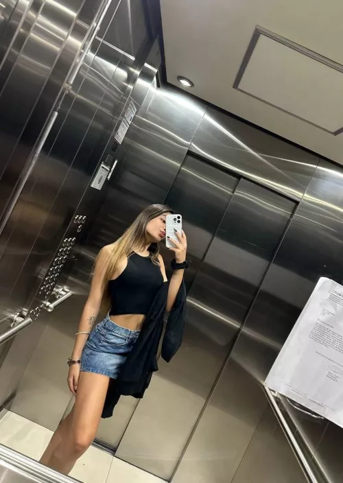 From 1 to 10 how much would you rate my look today? by FunRegister3289