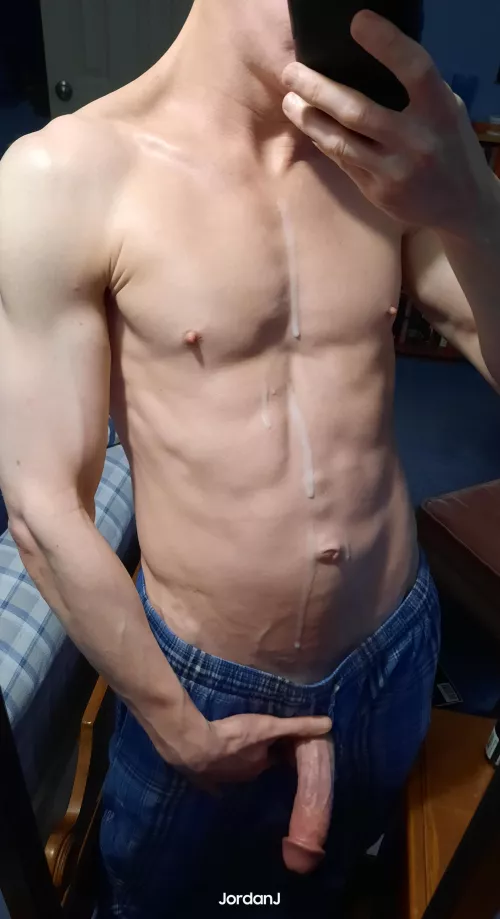 Good load, Good Night...🥱 by JordanJamez