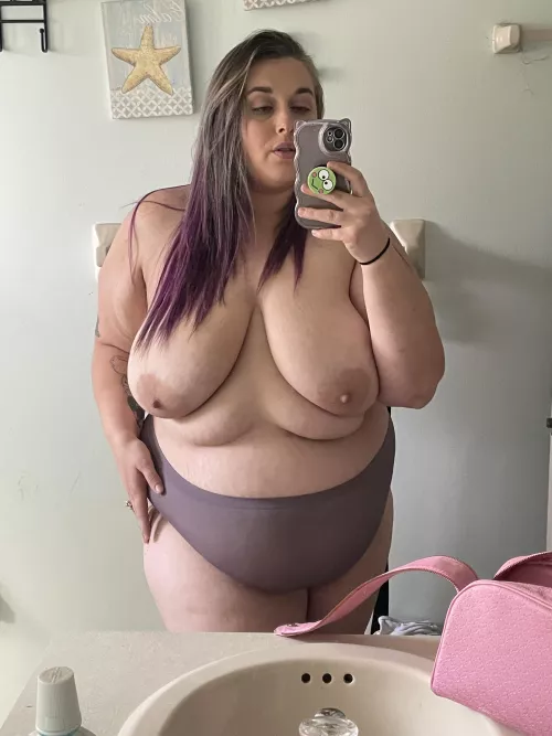 Have a sexy Saturday 😘 by titzntequila