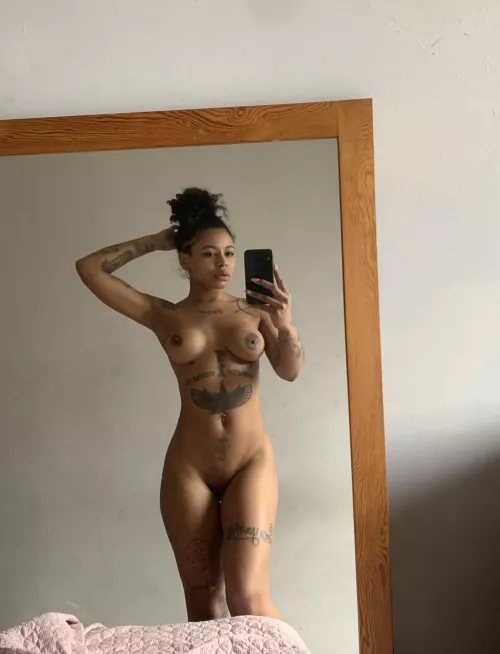 I absolutely love my curves in this photo by Bawdycollect715