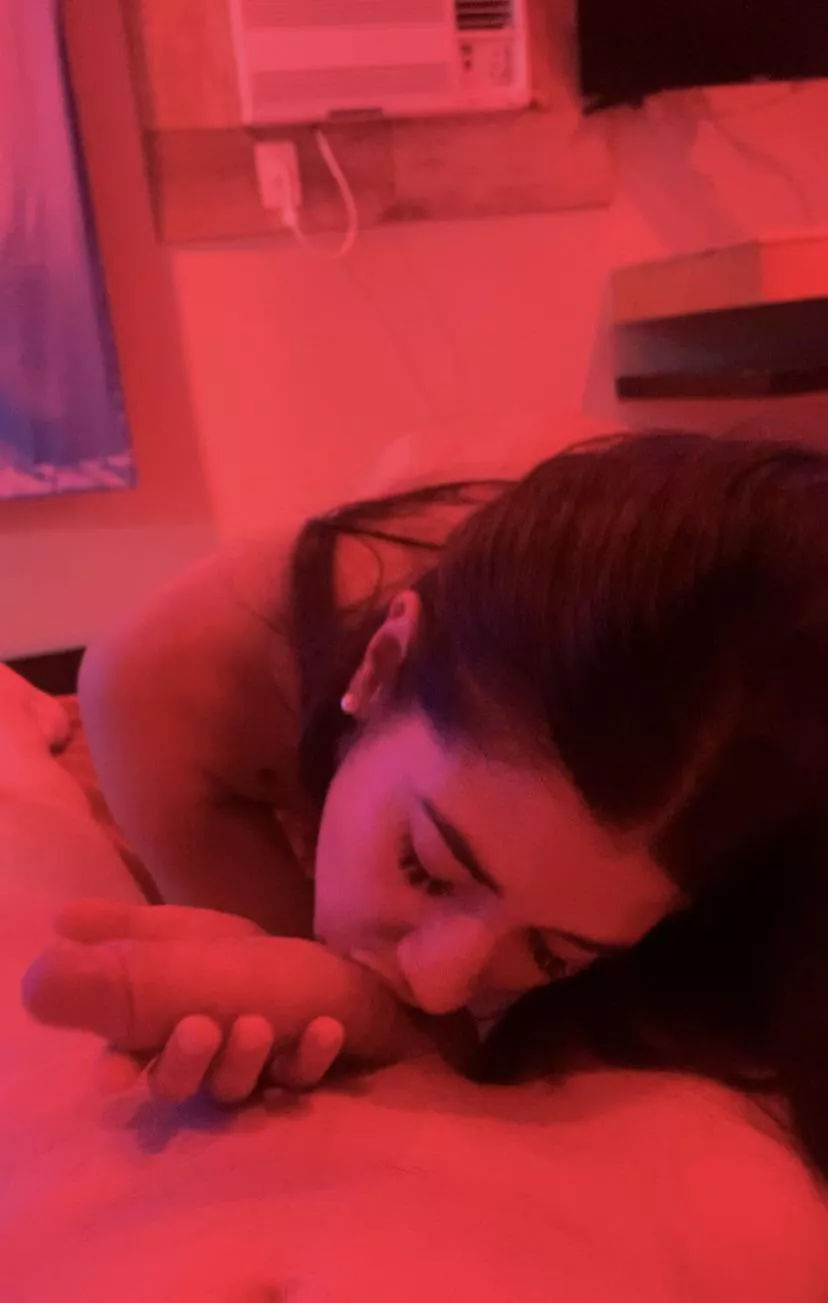 I bet you won't even last 5' if I blow you posted by xlulylovex