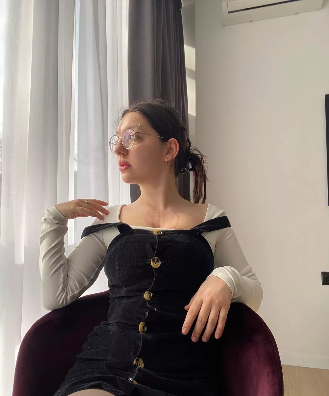 I feel sexier in tight dresses posted by margo_margot