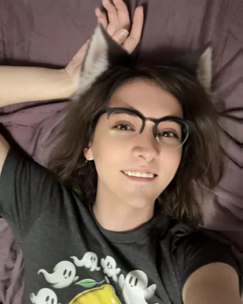 I have chronic blurry photo syndrome by FemboyAirbender