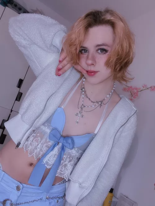 I made this top myself! by seraphicbunnix