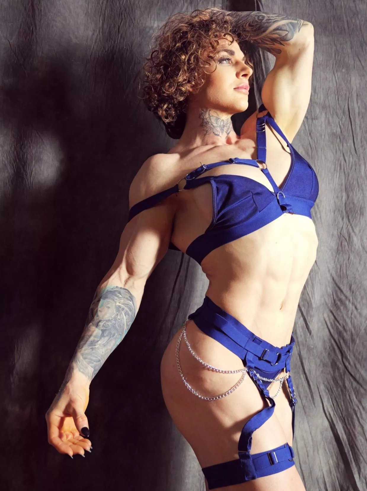 I wanna make you my slut  posted by Leekeyrouz