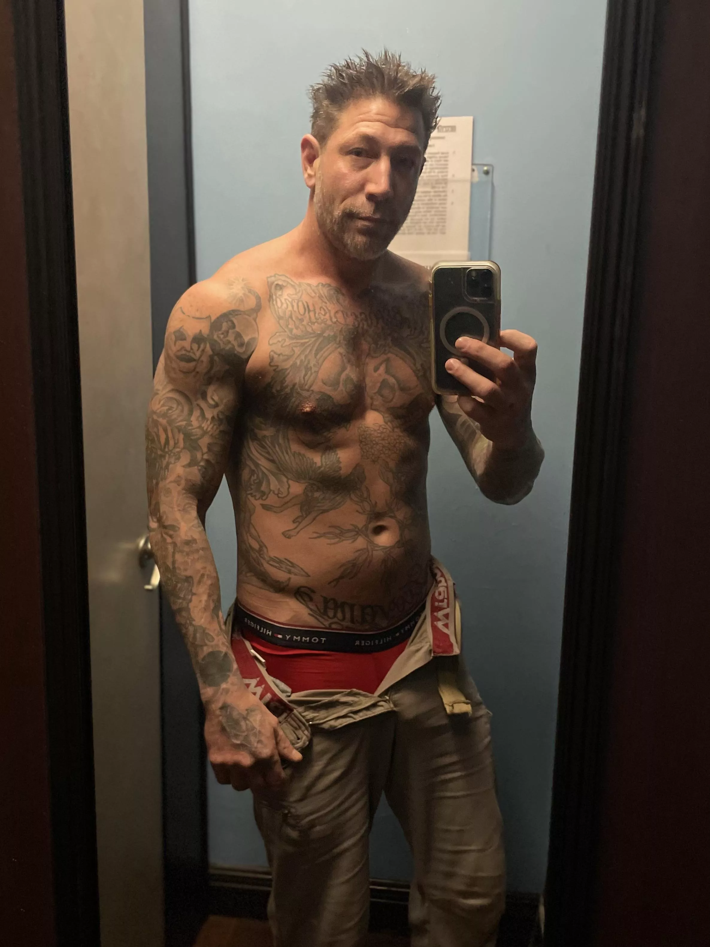 It’s Friday!!! posted by sicboy954