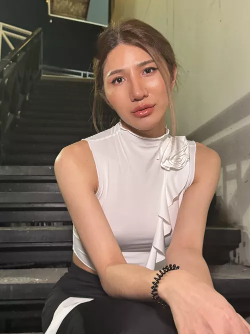 Just me again ☺️ by shantai40