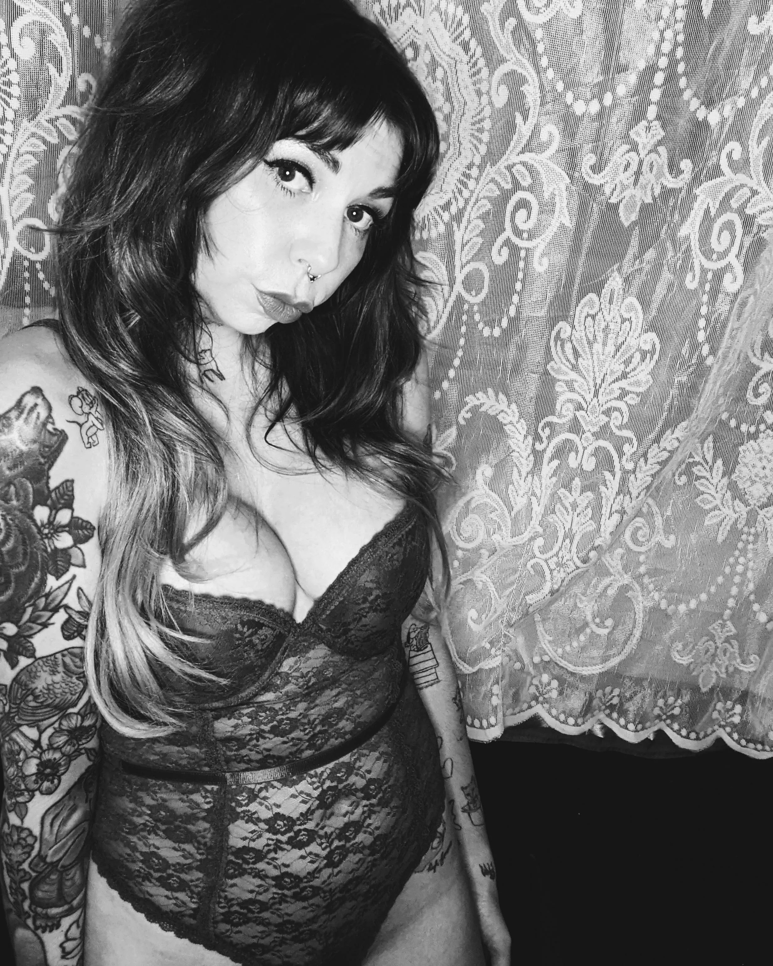 Lace bodysuit or solid body suit? posted by biankastrange