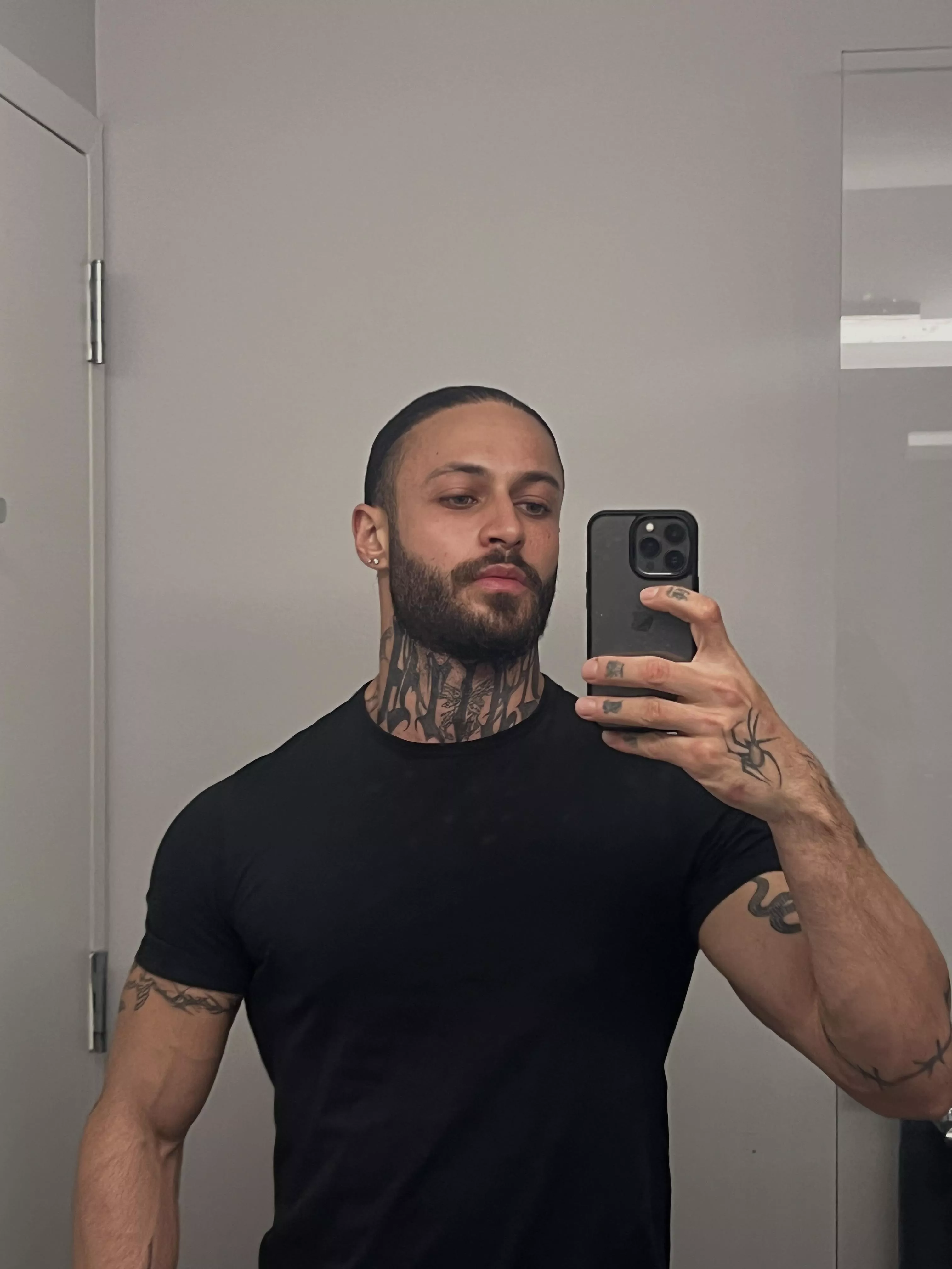 Love a fitted black shirt :) posted by bodiedbycharlie