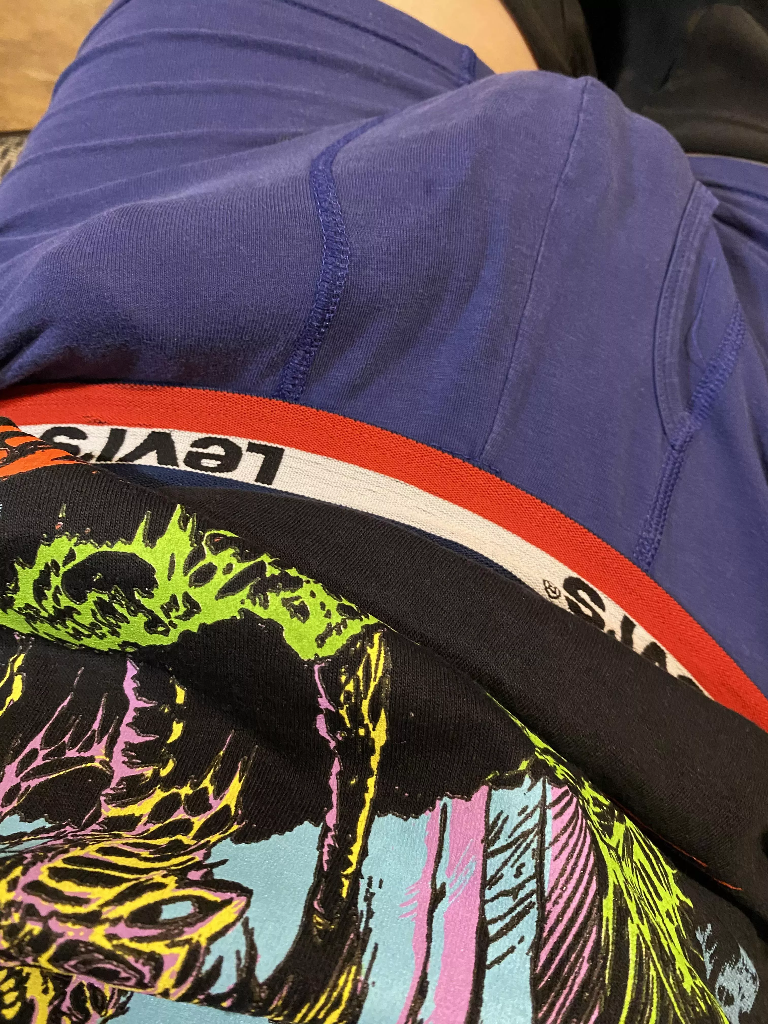 MY GIRLFRIEND ISNT HERE.. HELP ME OUT?? 👅 posted by ericksrod