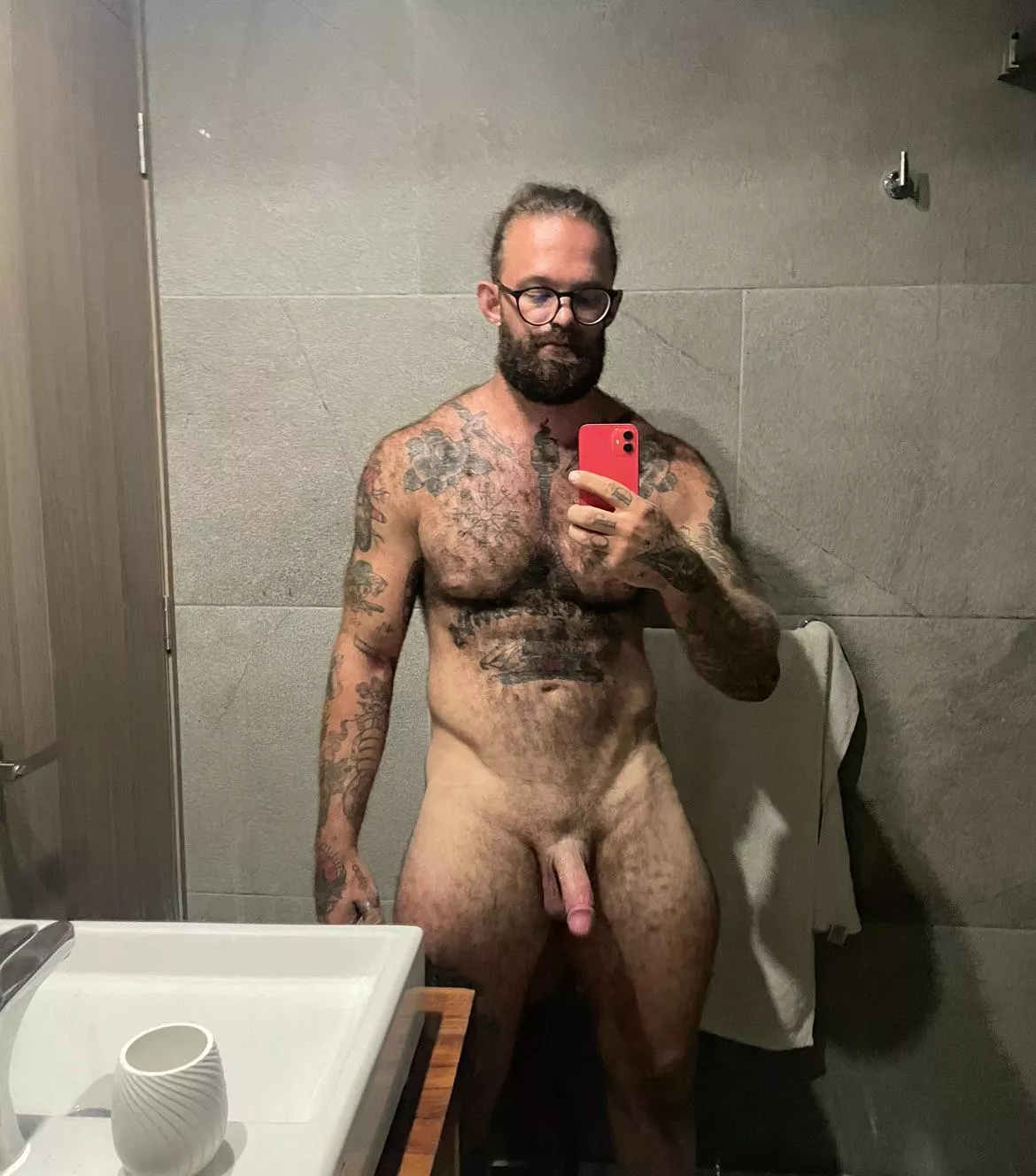 POV you woke up and got a good morning nude from me posted by NationalCake1330