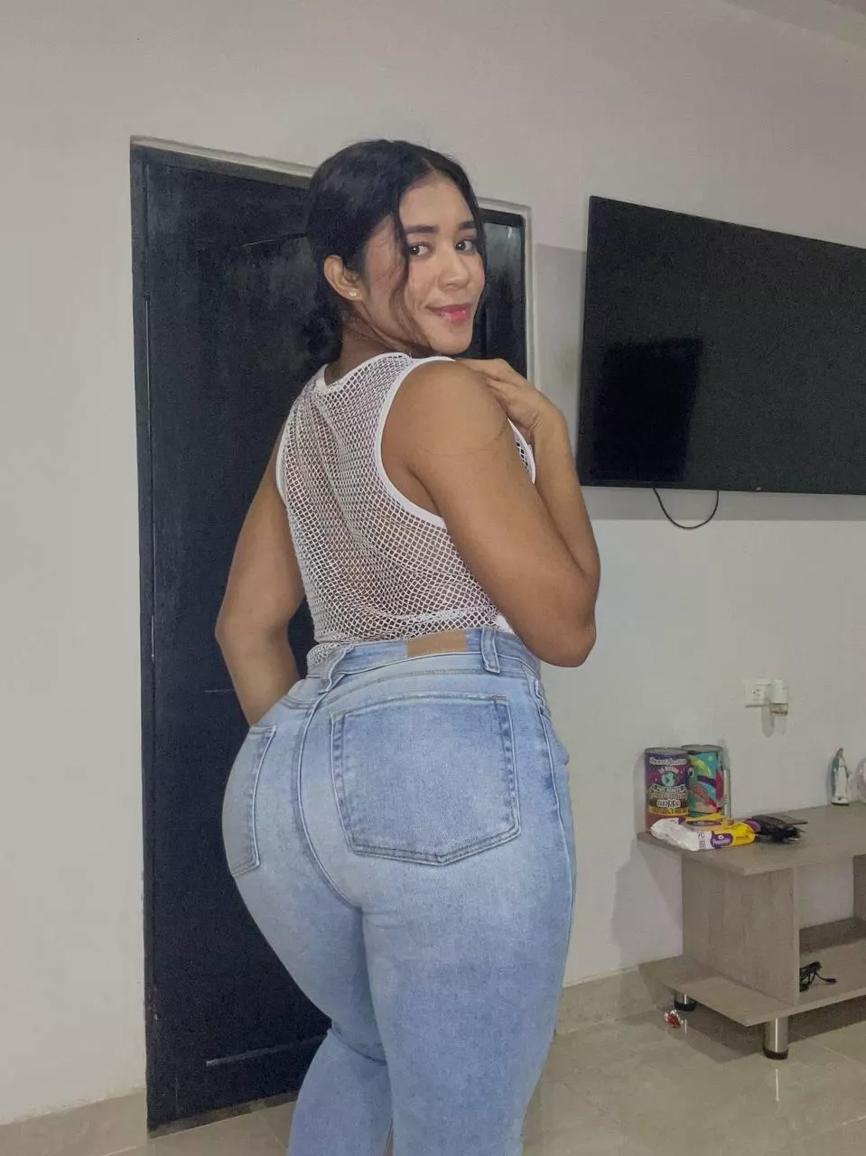 Rate my ass in jeans posted by Clarissa_Joan