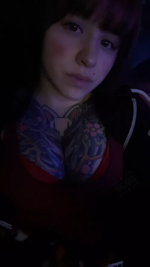 Shy alt girl convinces you to talk about your favorite band 🖤 by InkFaerie