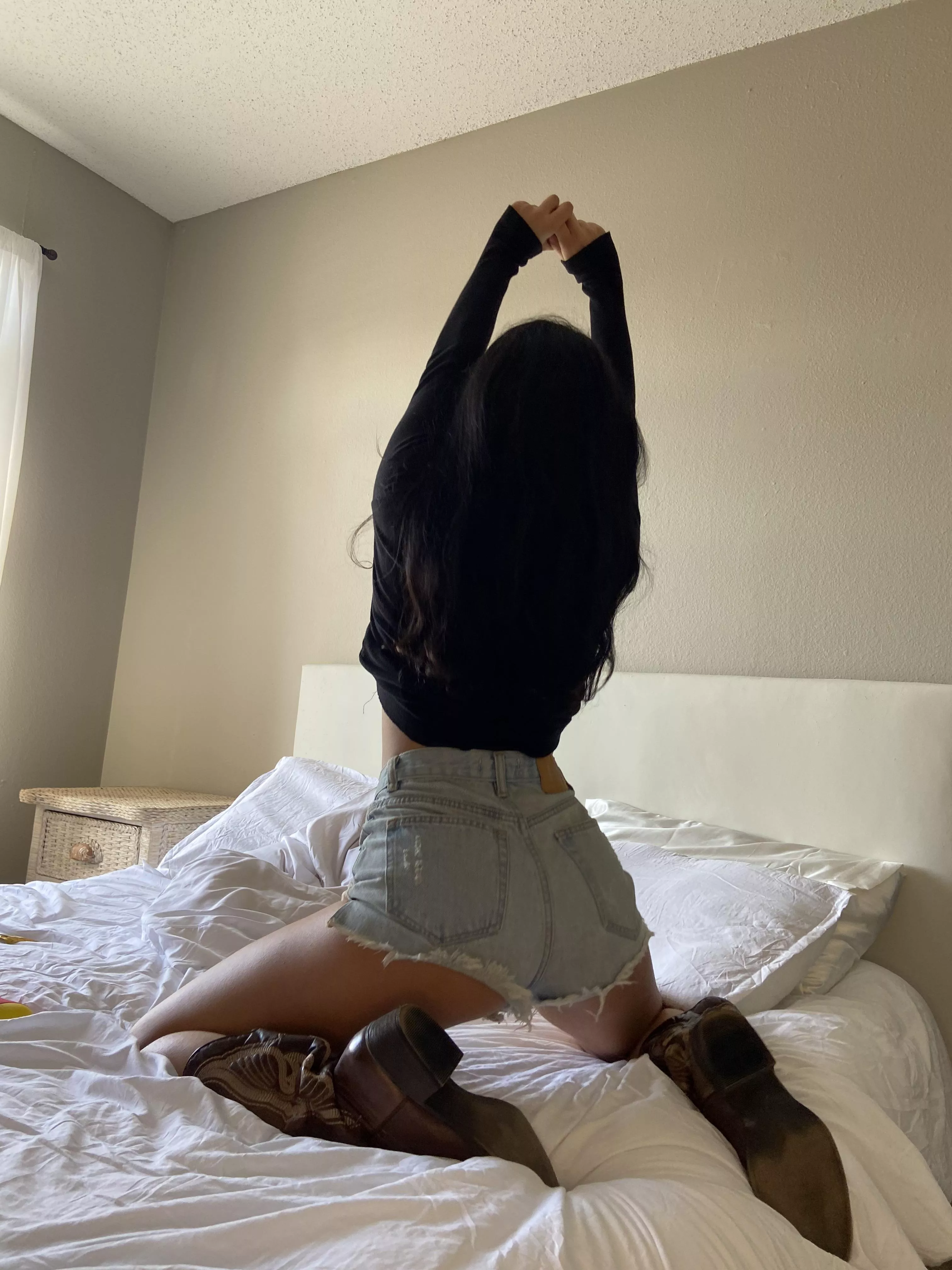 sleepovers in denims are the best  posted by thtgirlnextdoorr