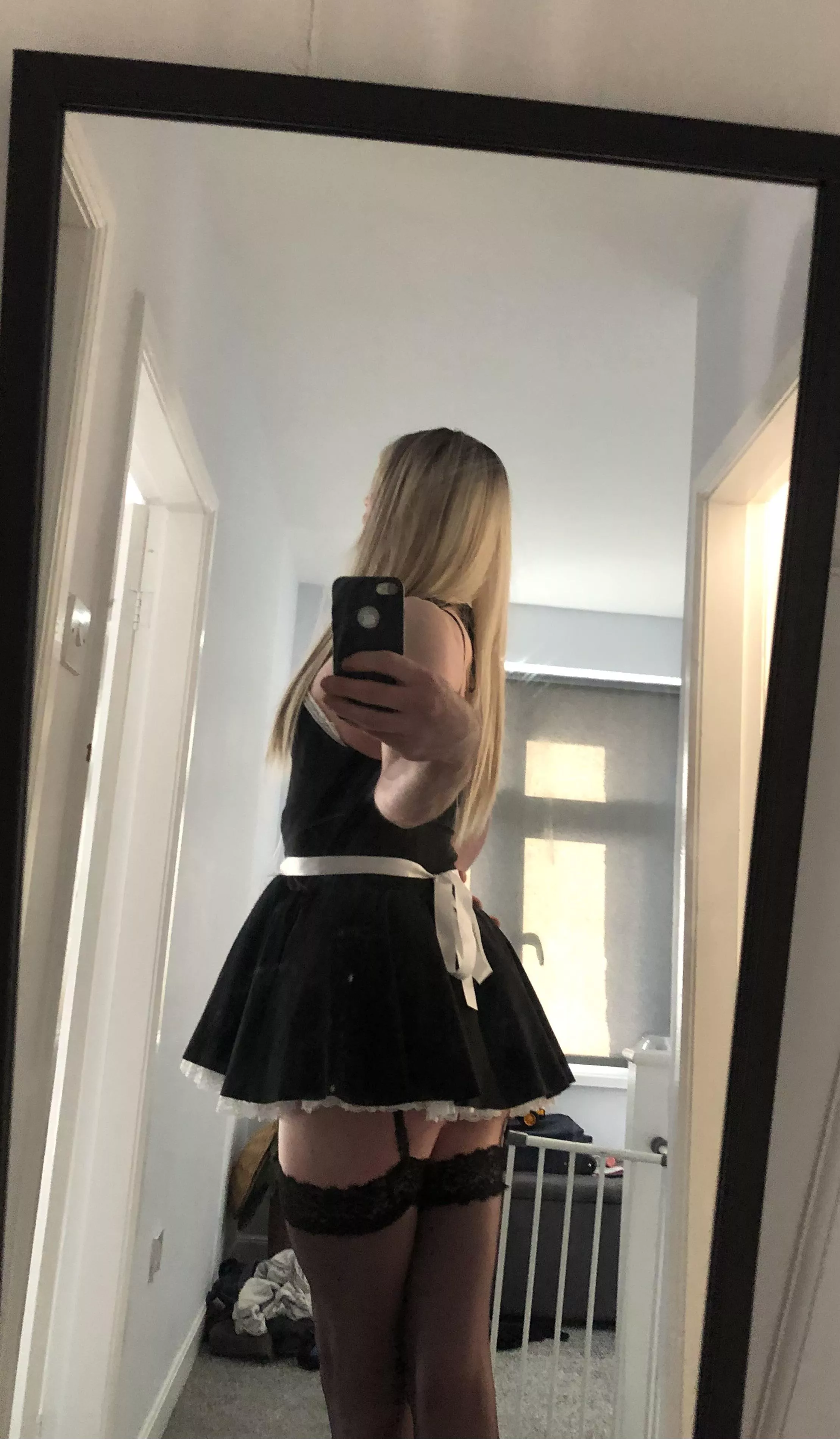 So hard to stay focused dressed like this 🥰 posted by sometimesjessicaxox