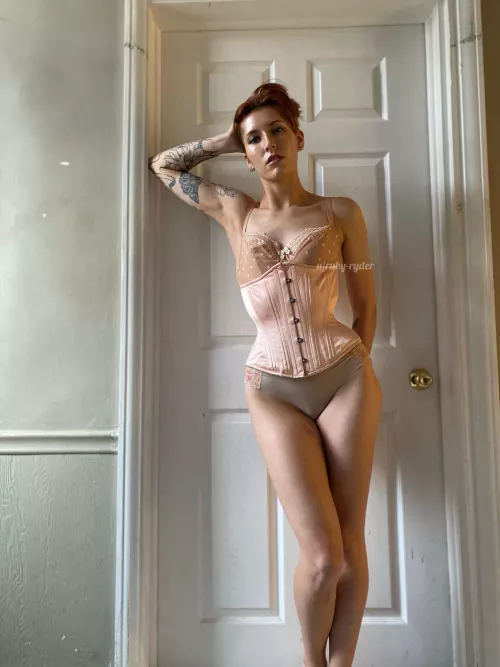 There’s nothing like a real steel boned corset by ruby-ryder