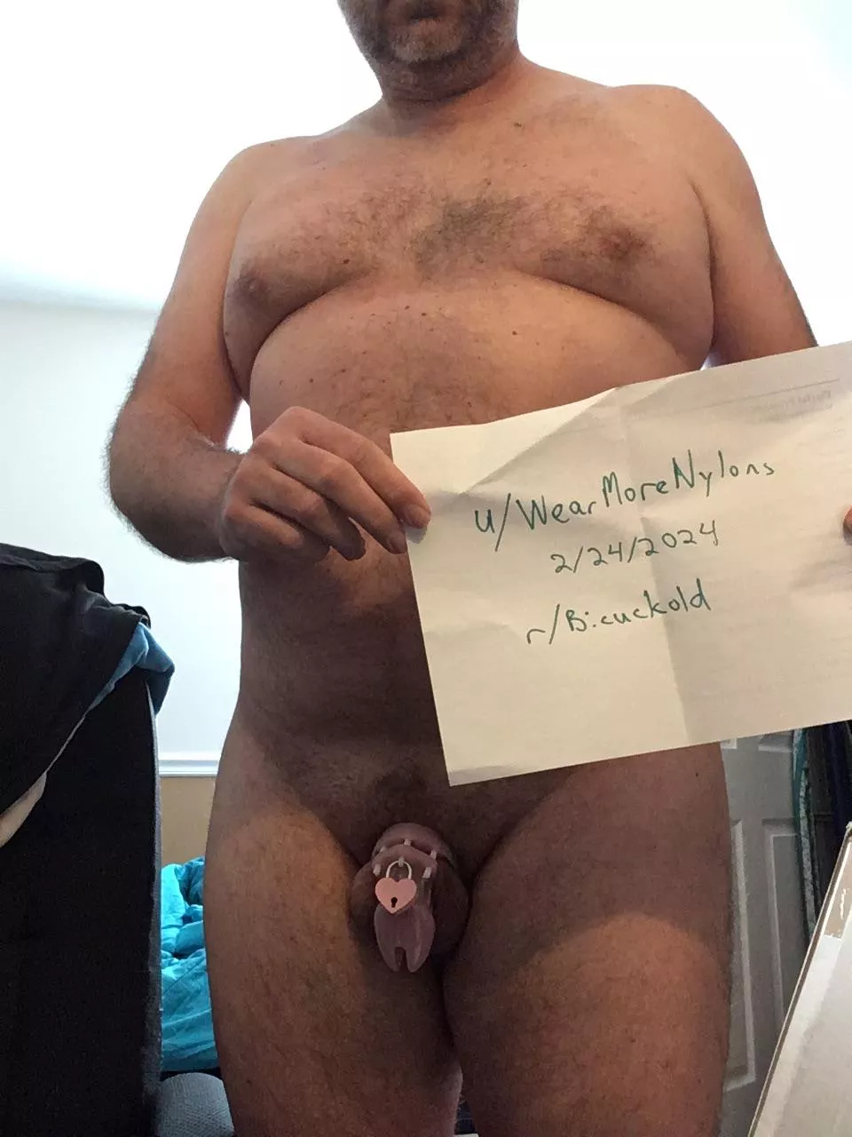Verification posted by WearMoreNylons