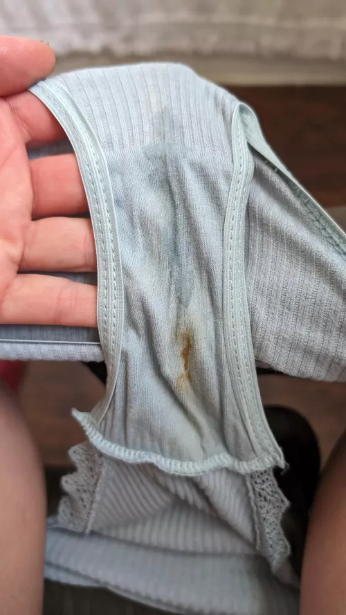 Wearing these for someone today.. getting them nice and dirty! Post run by Limp_Trifle_9832