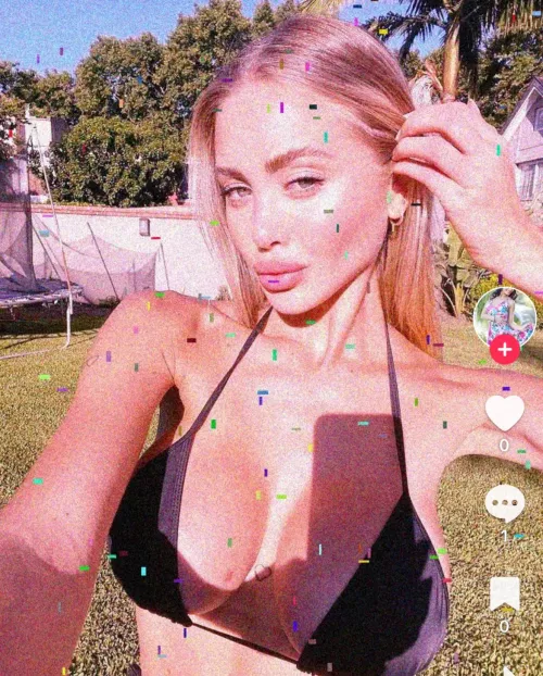 Who is this? by DarkBasileus