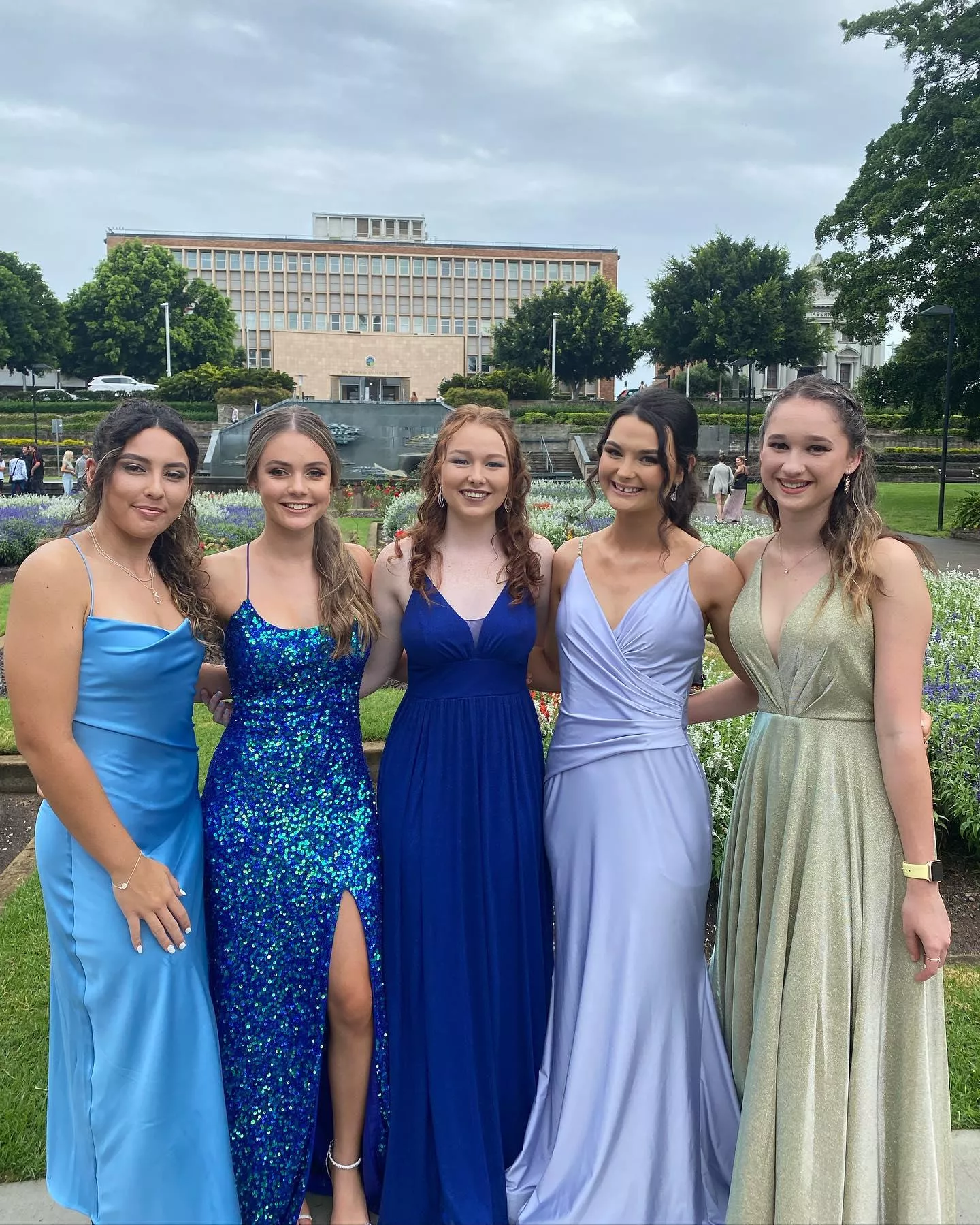 Whose prom ends covered in your cum? [5] posted by Specialist-Photo-898