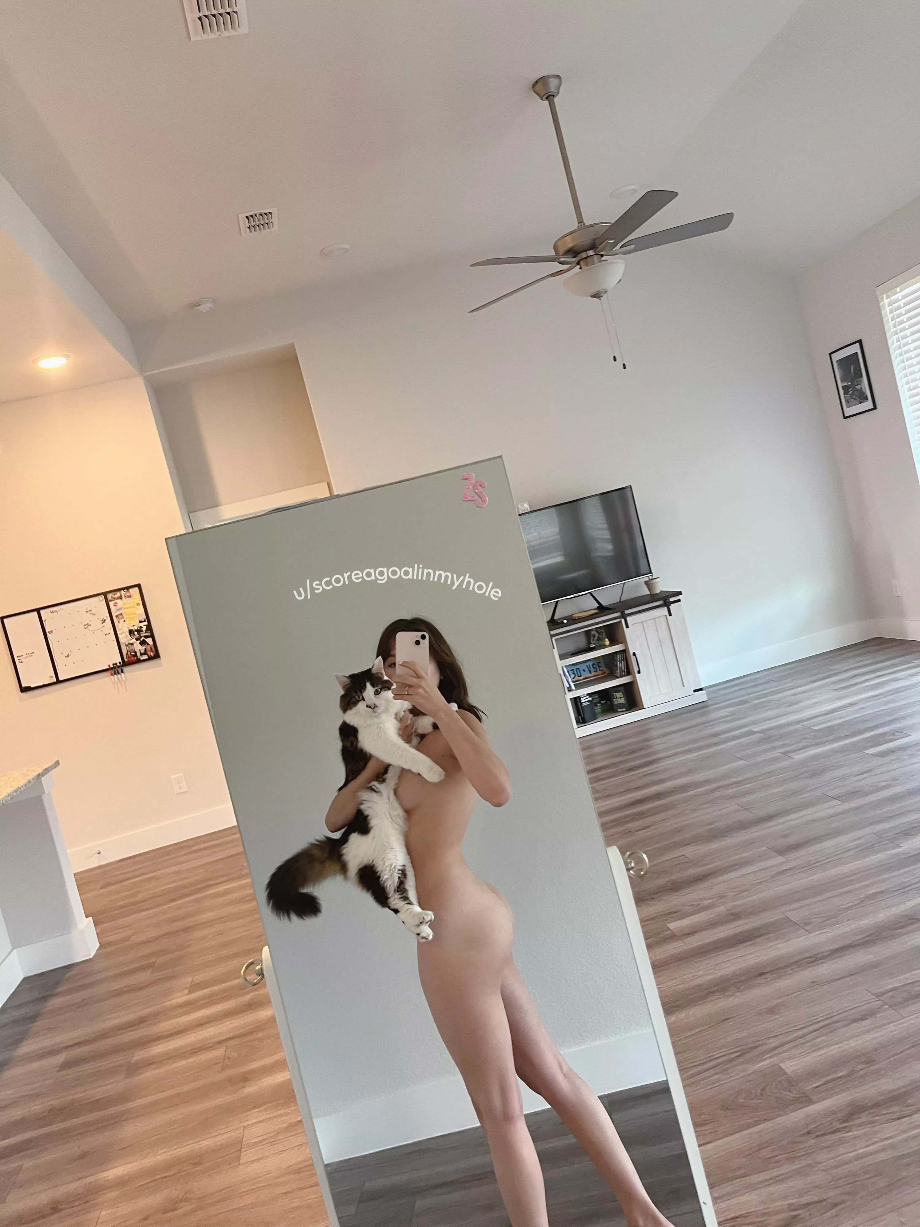 Would you wanna fill my little 4'11 body? 💦 posted by scoreagoalinmyhole