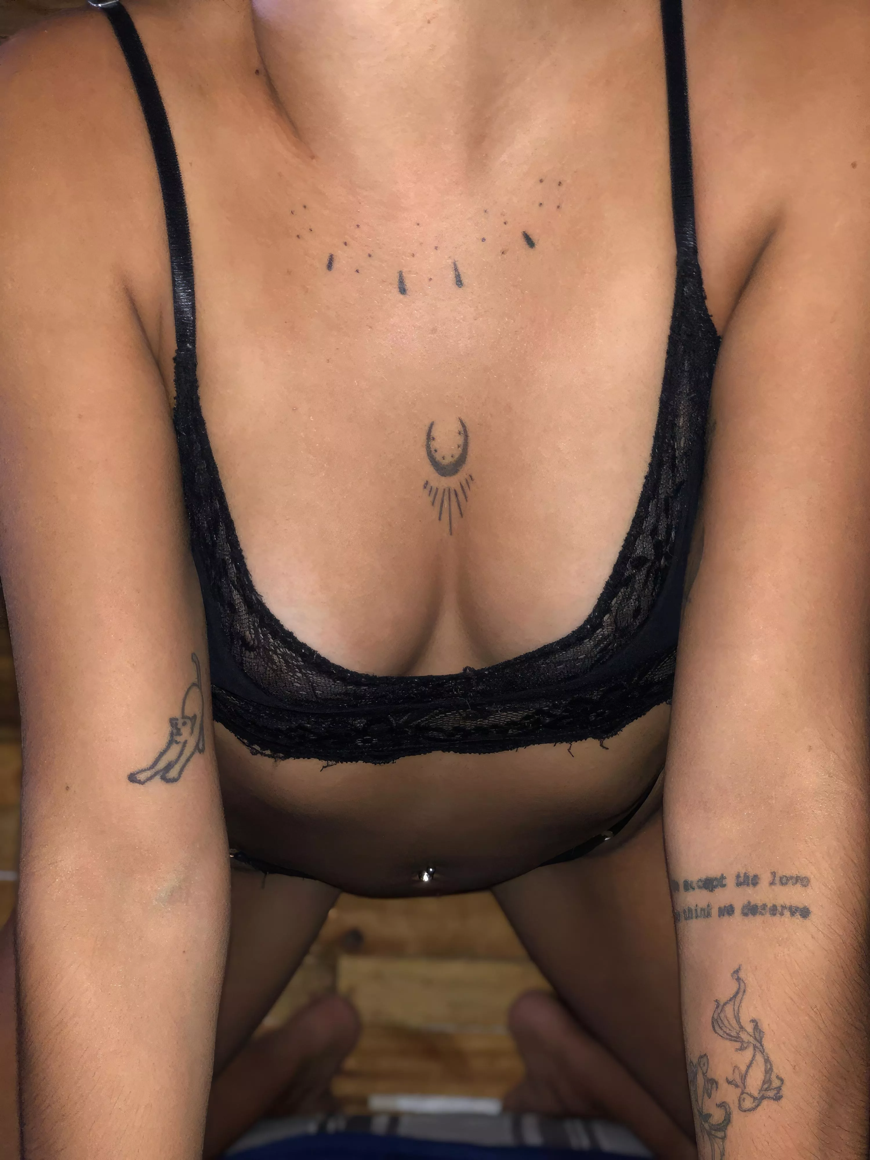 Your cock or your face are both too tempting for my ass to settle on.  posted by flyspoon