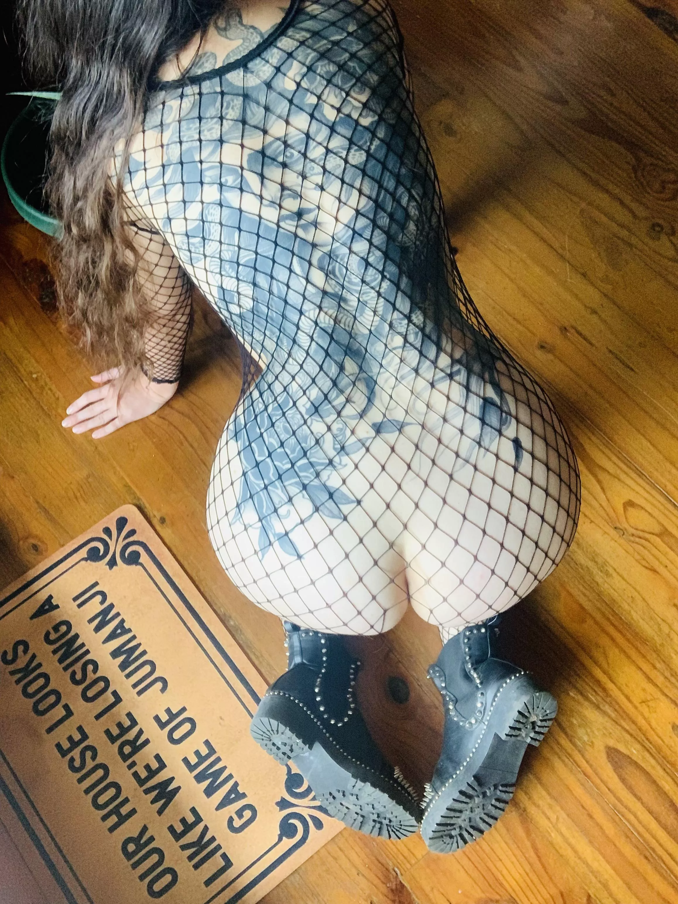 Your goth girl catch of the day 🖤 posted by Scarlet-is-here