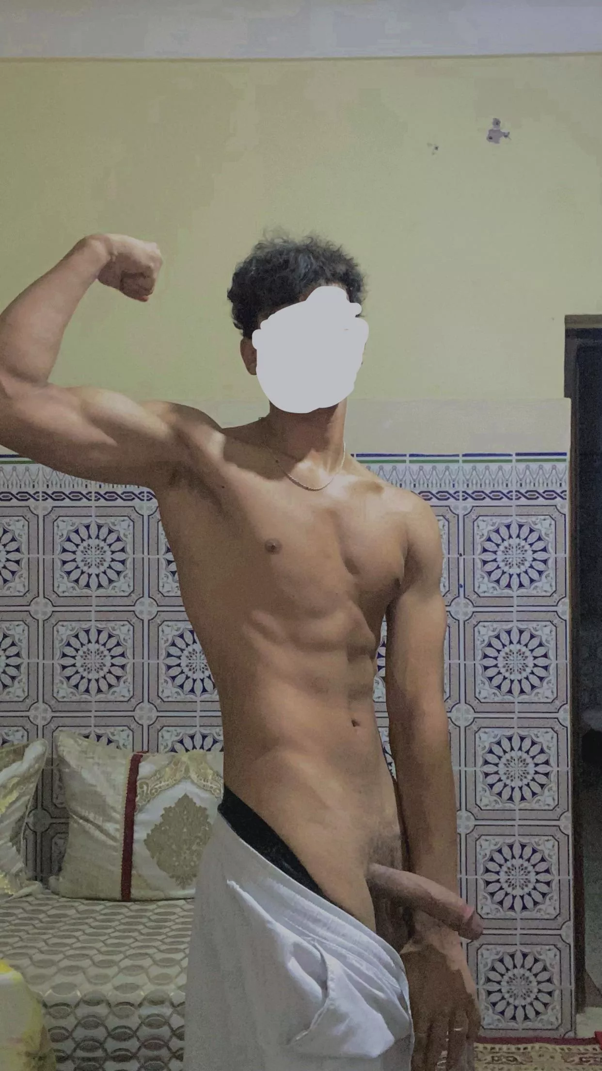 20 yo , any takers ? posted by Main-Elephant-9431