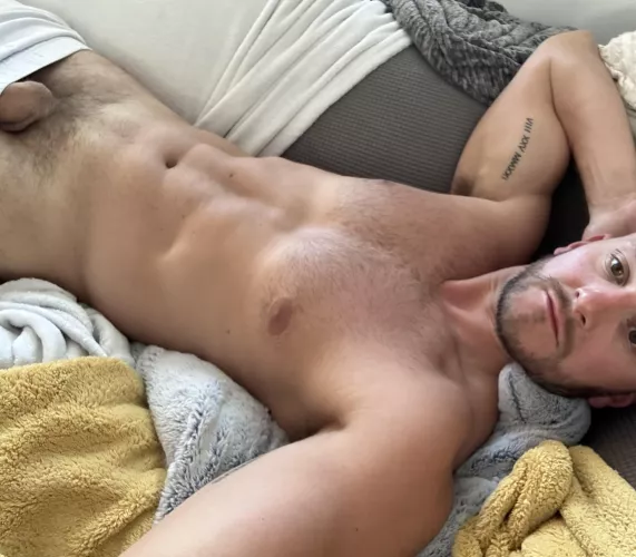 37…kinky daddy of 2. Wifey doesn’t appreciate what she’s got  by DullDay107