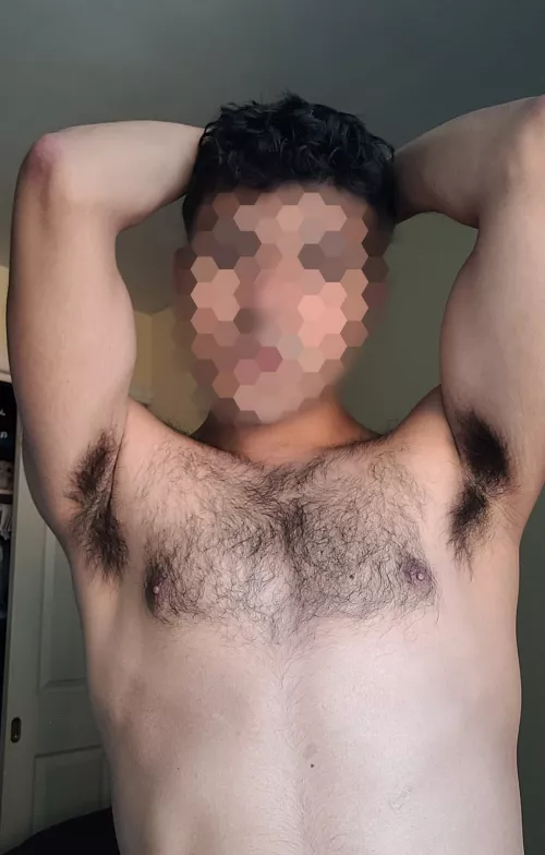 A little bit of hair never hurt anybody..... although I don't think I just have a little bit 😅 by Laro_Cervantes