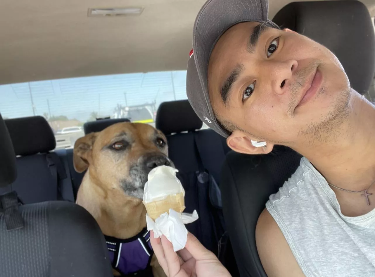 Ahh new to this reddit community. Repeat story, I am a 34 yo Vietnamese Aussie. Living the simple crazy cat/dog lady life. Looking to chat to gaysians around the world. How are we ? Where is everyone from ? Belated happy lunar new year 🧧 posted by Anxious-Ad3390