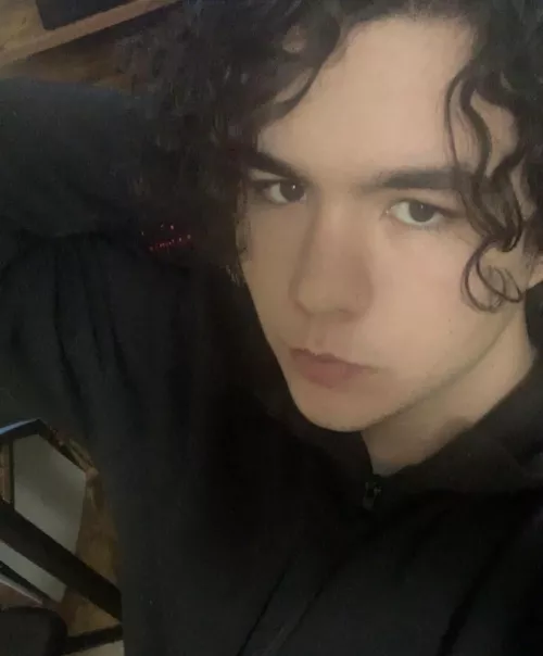 always sleepyyy. hiiii by godwynb